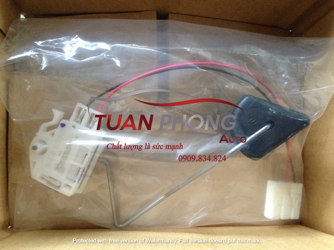 Cảm Biến Nhiên Liệu TOYOTA INNOVA 83320-0K030